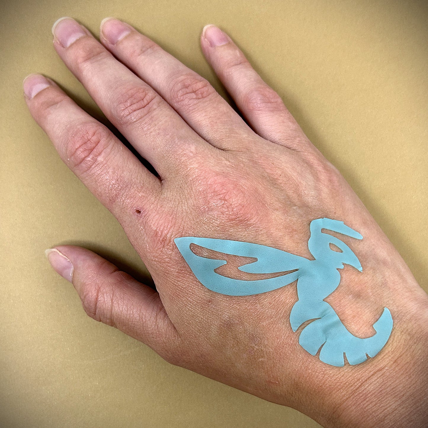 Tanning Sticker Hornet Cutout