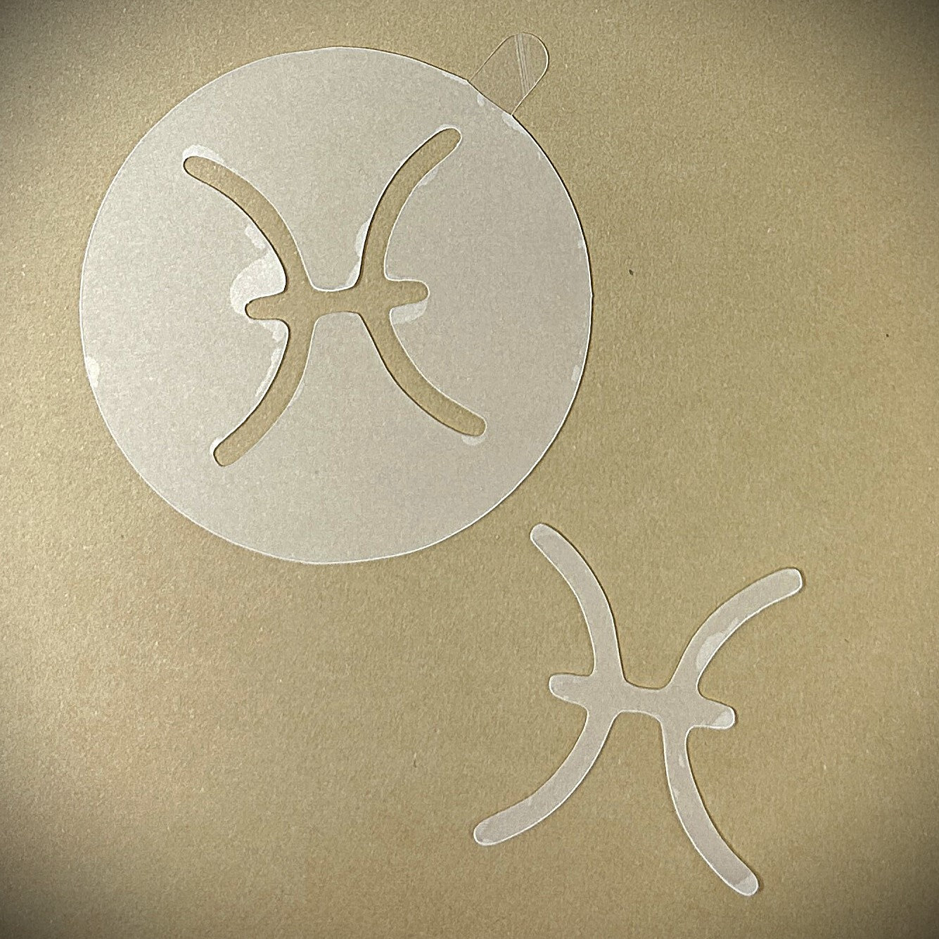 Tanning Sticker Pisces Cutout