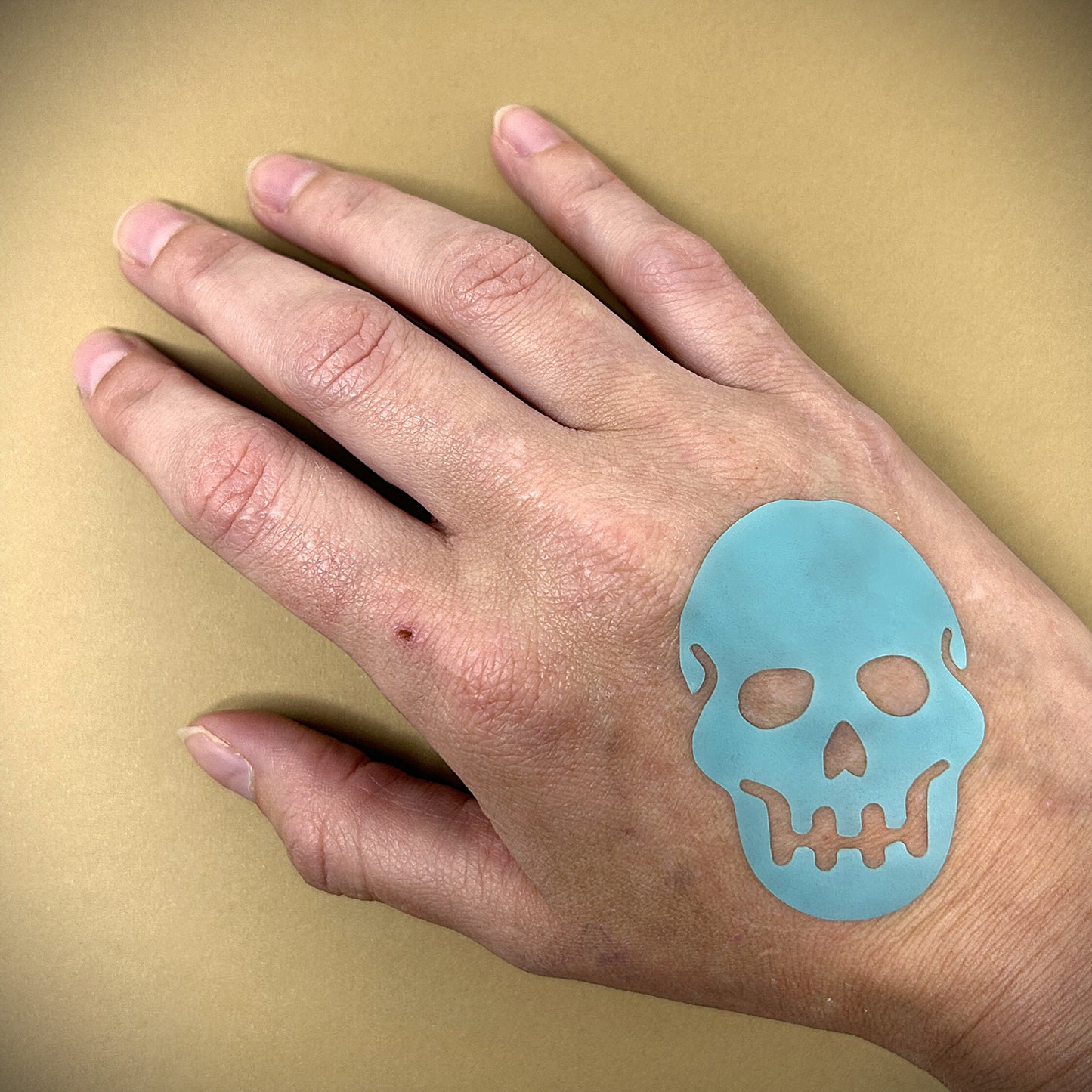 Tanning Sticker Skull Cutout